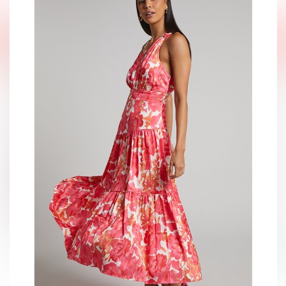 GEORGINE MIDI DRESS - ONE SHOULDER RUCHED TIERED DRESS IN PEONY BLOSSOM - Picture 2 of 2